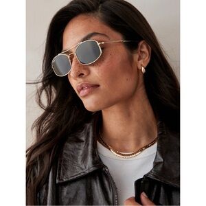 New w/ Tags Ray Ban RB3719 Arista Gold Sunglasses